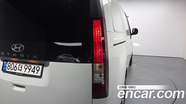 Hyundai Staria Cargo 3-Seater Modern 2023 — фото 23