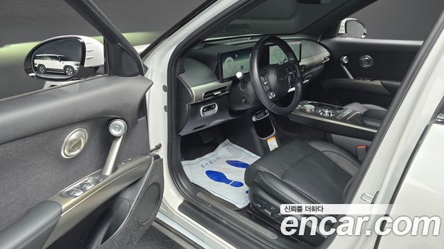 Genesis GV60 Standard AWD 2022 — фото 10