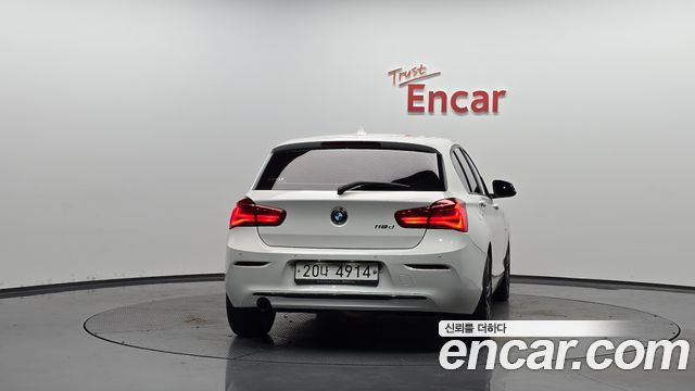 BMW 1 Series (F20) 118d Sport 5Door 2018 — фото 4