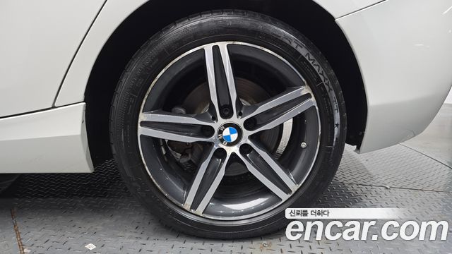 BMW 1 Series (F20) 118d Sport 5Door 2018 — фото 21