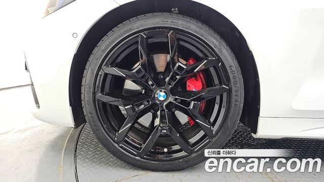BMW 4 Series (G22) 420i M Sport Pro Convertible 2025 — фото 5