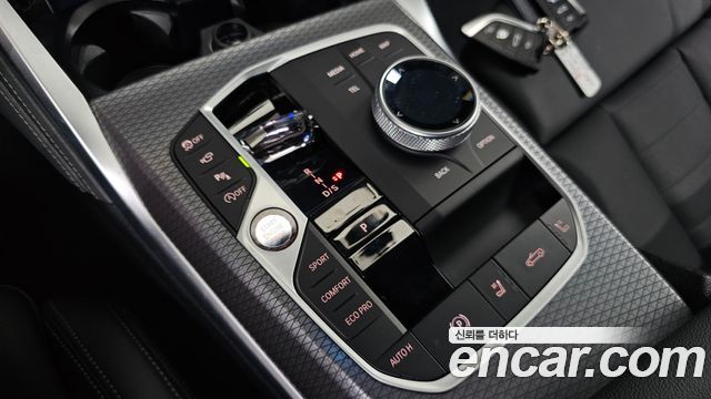 BMW 4 Series (G22) 420i M Sport Pro Convertible 2025 — фото 9