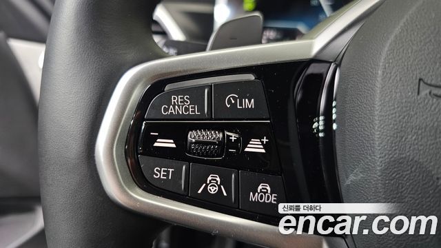 BMW 4 Series (G22) 420i M Sport Pro Convertible 2025 — фото 17