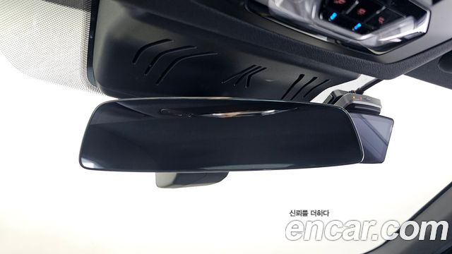 BMW 4 Series (G22) 420i M Sport Pro Convertible 2025 — фото 19