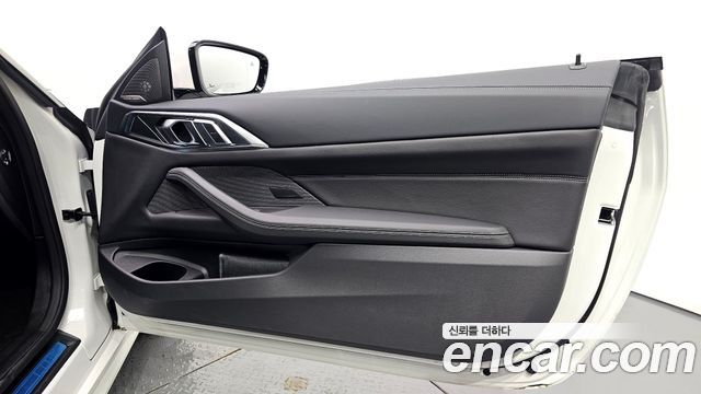 BMW 4 Series (G22) 420i M Sport Pro Convertible 2025 — фото 25