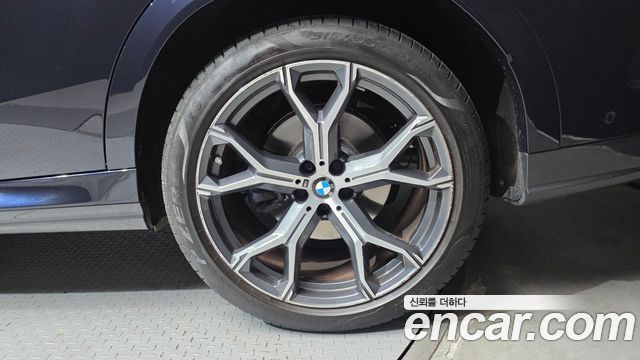 BMW X6 (G06) xDrive30d M Sport 2024 — фото 21