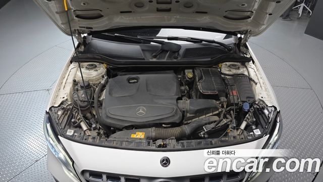 Mercedes-Benz GLA-Class (X156) GLA220 Premium 2019 — фото 6