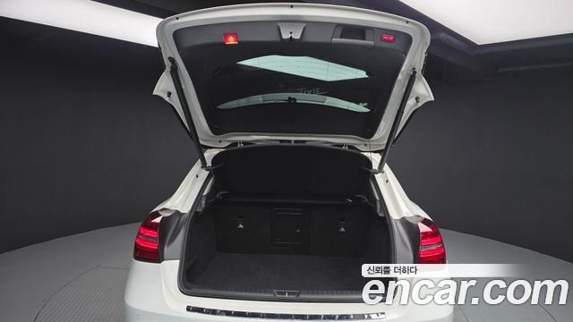 Mercedes-Benz GLA-Class (X156) GLA220 Premium 2019 — фото 20