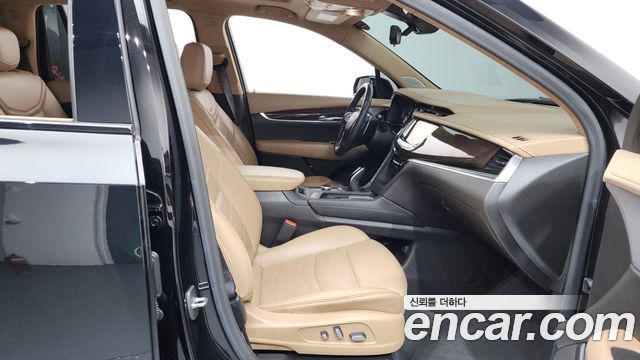Cadillac XT6 3.6 Sport 2021 — фото 26