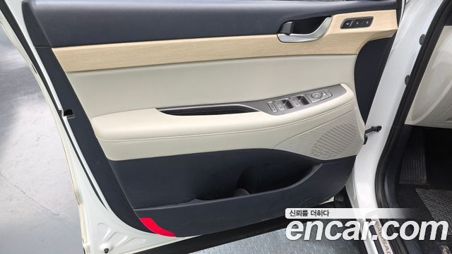 Hyundai Palisade Diesel 2.2 2WD Prestige 2023 — фото 24