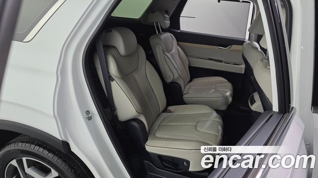 Hyundai Palisade Diesel 2.2 2WD Prestige 2023 — фото 26