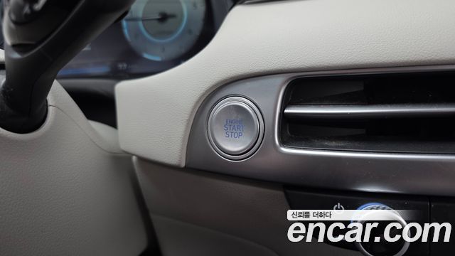 Hyundai Palisade Diesel 2.2 2WD Prestige 2023 — фото 30