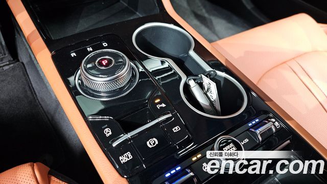 Kia K5 (III) 2.0 Prestige 2025 — фото 9