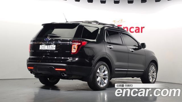 Ford Explorer 3.5 Limited 4WD 5th 2015 — фото 2