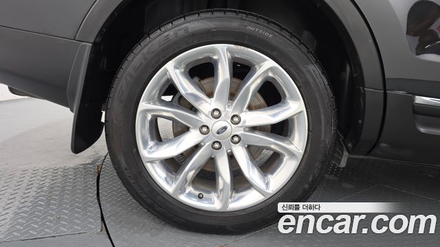 Ford Explorer 3.5 Limited 4WD 5th 2015 — фото 5