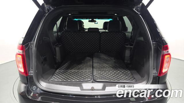 Ford Explorer 3.5 Limited 4WD 5th 2015 — фото 17