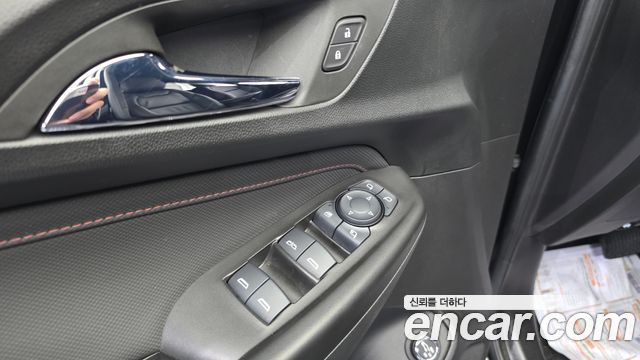 Chevrolet Trailblazer 1.3 Turbo 4WD RS 2023 — фото 28