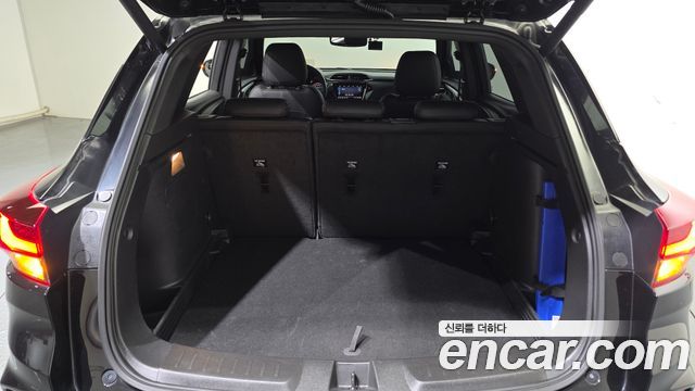Chevrolet Trailblazer 1.3 Turbo 4WD RS 2023 — фото 33