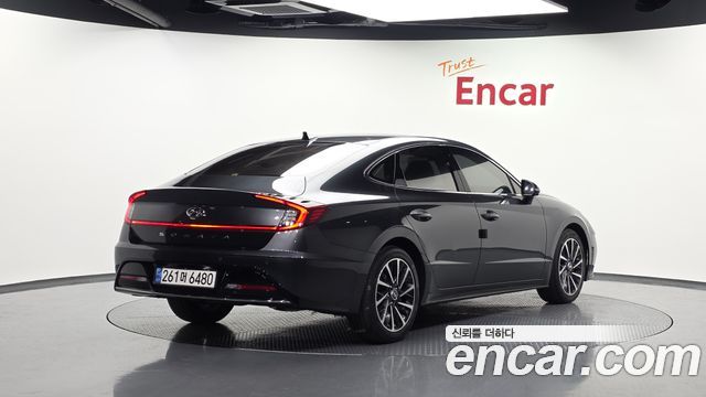 Hyundai Sonata (DN8) 2.0 Premium Plus 2023 — фото 2