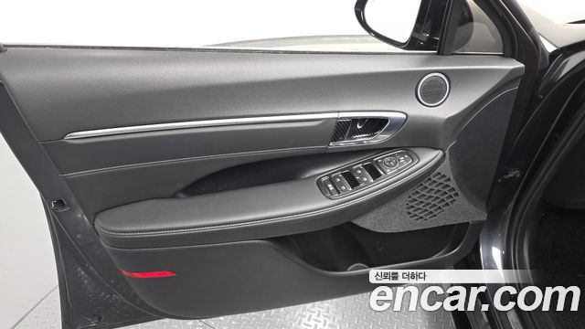 Hyundai Sonata (DN8) 2.0 Premium Plus 2023 — фото 24