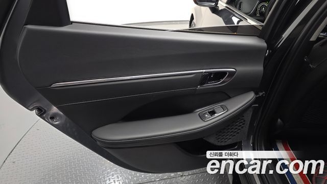 Hyundai Sonata (DN8) 2.0 Premium Plus 2023 — фото 25