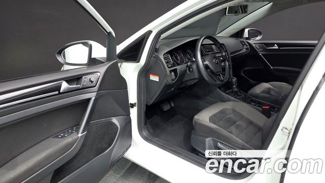 Volkswagen Golf (VII) 2.0 TDI 2016 — фото 10