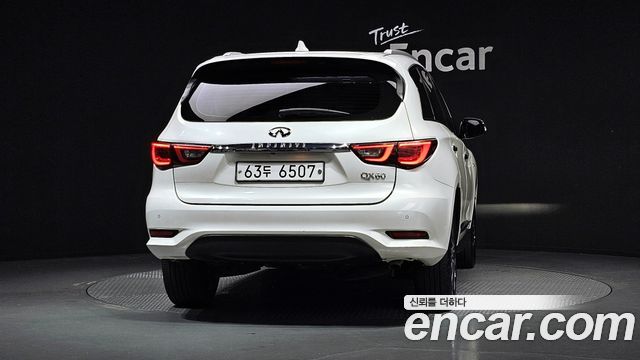 Infiniti QX60 3.5 AWD 2018 — фото 4