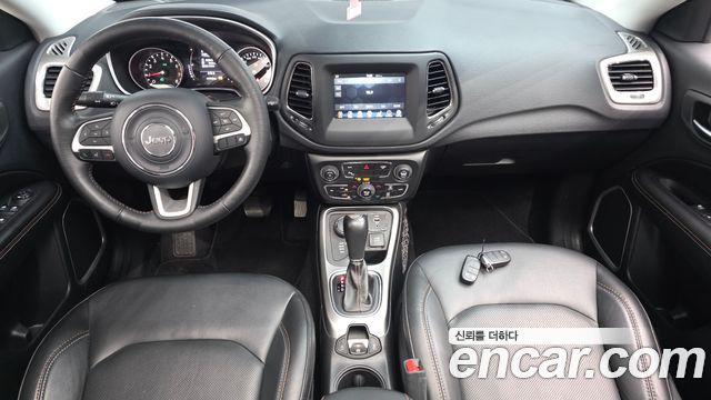 Jeep Compass (II) 2.4 Longitude AWD 2018 — фото 7