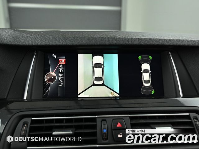 BMW 5 Series (F10) 520d xDrive M Aero Dynamic 2016 — фото 19