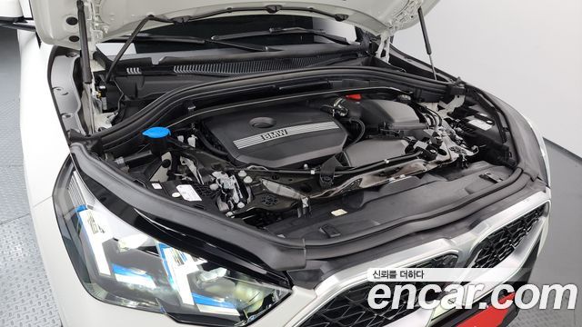 BMW X2 (U10) xDrive 20i M Sport 2024 — фото 6