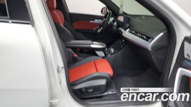 BMW X2 (U10) xDrive 20i M Sport 2024 — фото 28