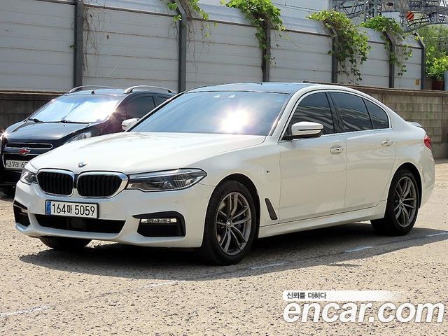 BMW 5 Series (G30) 530i xDrive M Sport Package 2018 — фото 1
