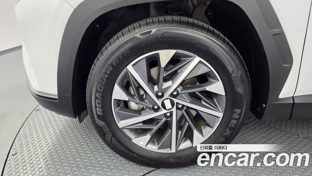Hyundai Tucson (NX4) Gasoline 1.6 Turbo 2WD Premium 2022 — фото 5