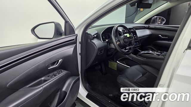 Hyundai Tucson (NX4) Gasoline 1.6 Turbo 2WD Premium 2022 — фото 10