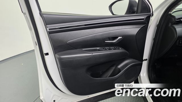Hyundai Tucson (NX4) Gasoline 1.6 Turbo 2WD Premium 2022 — фото 24