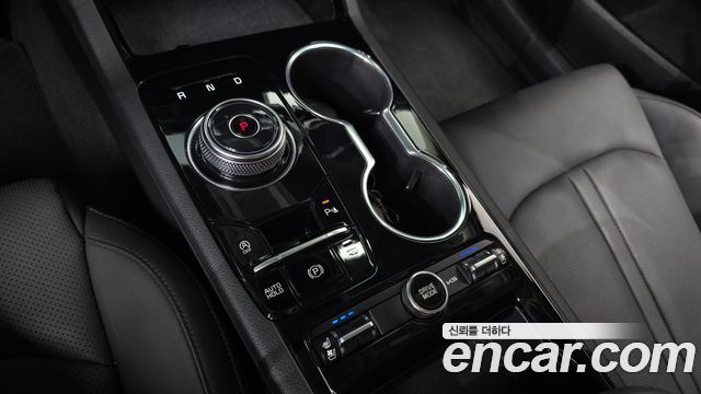 Kia K5 (III) 2.0 Prestige 2024 — фото 9
