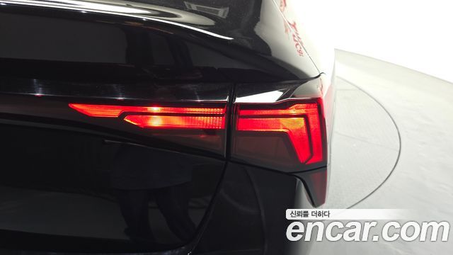 Kia K5 (III) 2.0 Prestige 2024 — фото 29