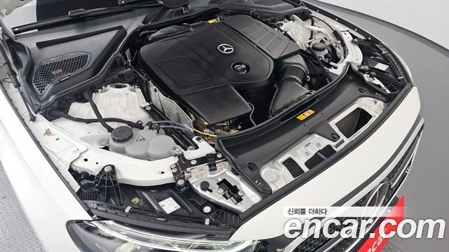 Mercedes-Benz E-Class (W214) E300 4MATIC AMG Line 2025 — фото 6