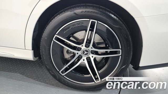 Mercedes-Benz E-Class (W214) E300 4MATIC AMG Line 2025 — фото 21