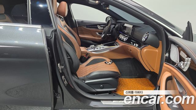Mercedes-Benz AMG GT 4Door 43 4MATIC+ 2021 — фото 26