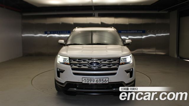 Ford Explorer 2.3 Limited 4WD 5th 2018 — фото 3