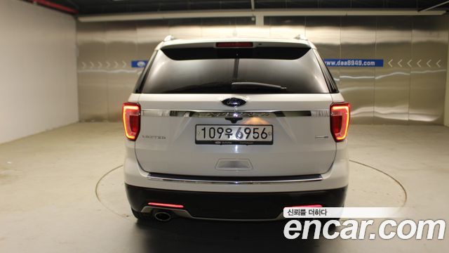 Ford Explorer 2.3 Limited 4WD 5th 2018 — фото 4