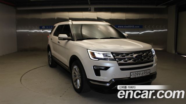 Ford Explorer 2.3 Limited 4WD 5th 2018 — фото 24