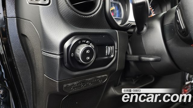 Jeep Wrangler (JL) 2.0 Rubicon 2Door 2024 — фото 17