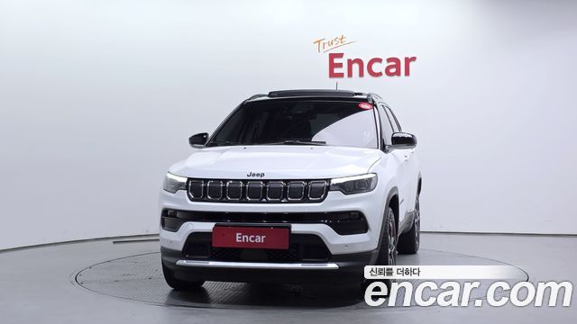 Jeep Compass (II) 2.4 Limitied AWD 2022 — фото 3