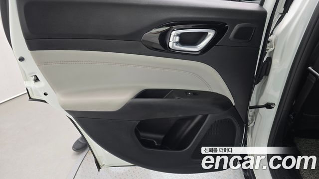 Jeep Compass (II) 2.4 Limitied AWD 2022 — фото 25