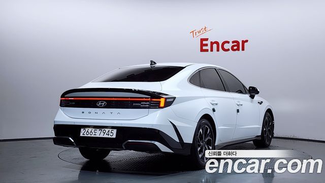 Hyundai Sonata The Edge (DN8) 2.0 Exclusive 2025 — фото 2