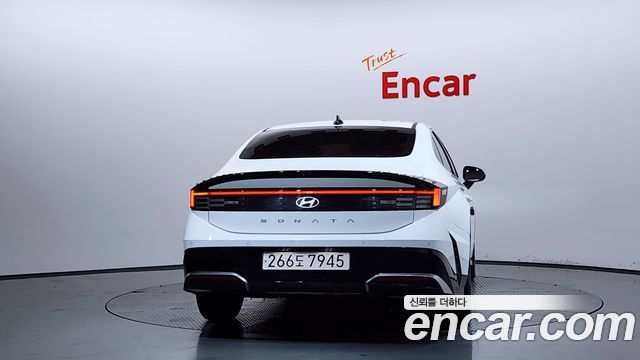 Hyundai Sonata The Edge (DN8) 2.0 Exclusive 2025 — фото 4