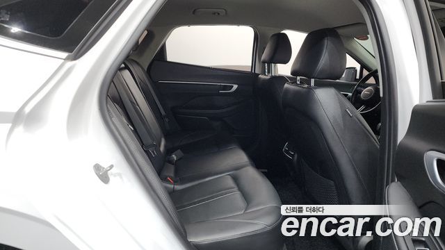 Hyundai Sonata The Edge (DN8) 2.0 Exclusive 2025 — фото 11