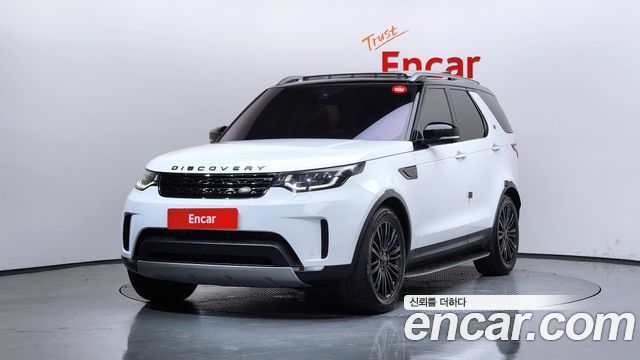 Land Rover Discovery 5 3.0 TD6 HSE Luxury 2018 — фото 1